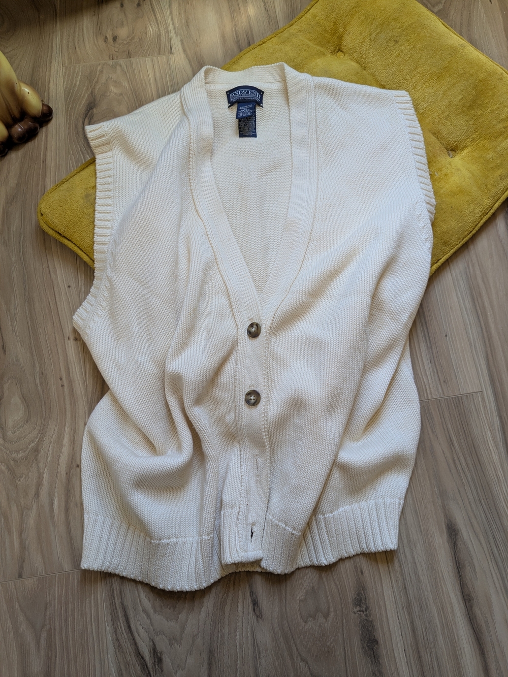 Vtg 90's Lands End Ivory Knit Button-Front Sweater Vest 😮‍💨🌟